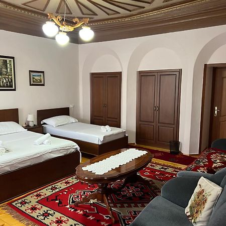 Dd Villa 3 Berat Esterno foto